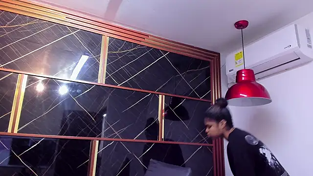 HannyThompson online show from October 11, 12:26 pm