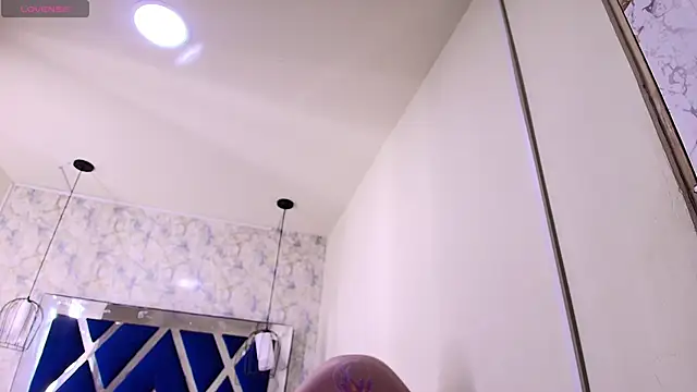 Luciifeer  online show from December 5, 6:37 pm