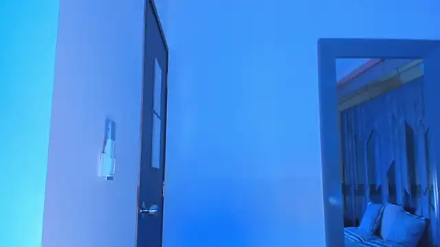 Sebax Young online show from January 10, 8:10 pm