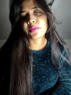 Snapshot of cute_radhikaa chatting on February 7, 3:10 am cute radhikaa online show from February 7, 3:10 am