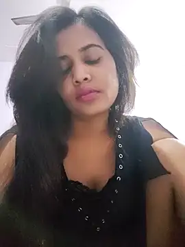 cute radhikaa online show from May 21, 7:04 am