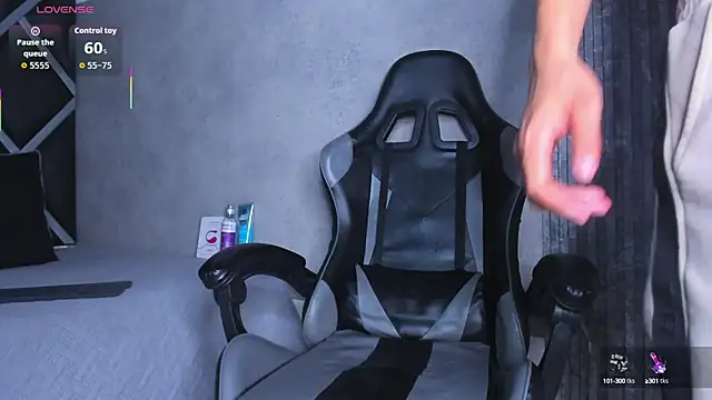 hot boy 04 online show from September 18, 12:29 pm