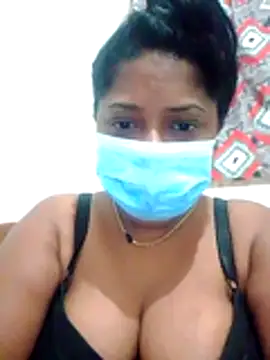 boosypussy online show from June 5, 10:59 pm