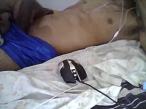 malvadinho69134 online show from October 27, 4:27 am