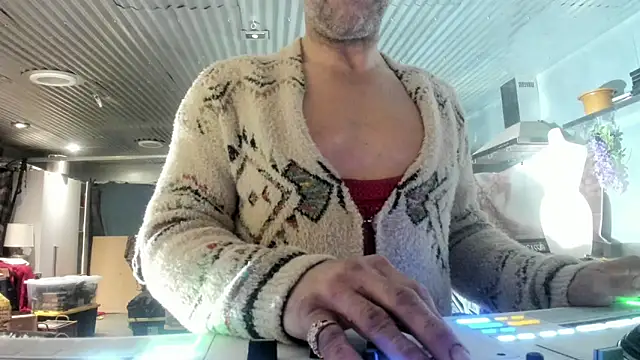 nolimitBackdoorman online show from March 7, 1:30 pm