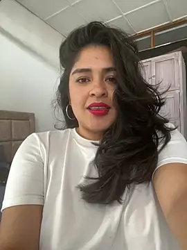 EmilyNoir1 online show from March 15, 8:26 pm