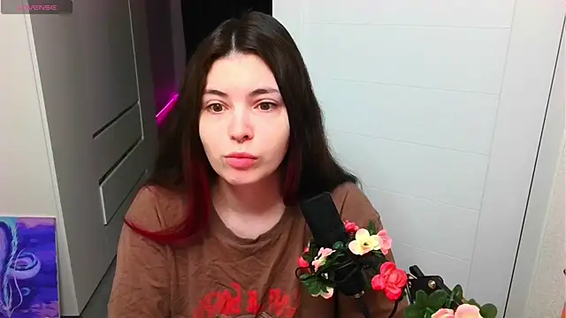 peachyness online show from March 26, 10:26 pm