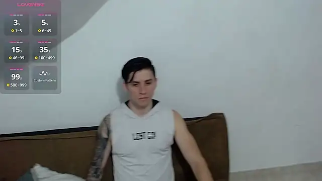 unusualsuccubus0 online show from January 8, 1:19 am