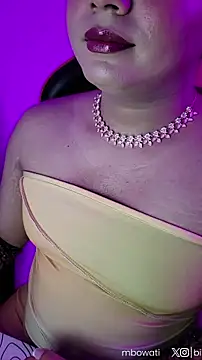 Snapshot of Bimbowati chatting on March 28, 7:02 pm Bimbowati online show from March 28, 7:02 pm