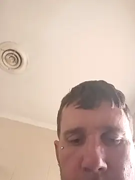 Snapshot of discrCs chatting on January 9, 7:26 pm discrCs online show from January 9, 7:26 pm