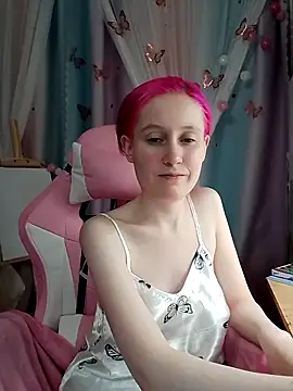 Fuzzy Unicorn online show from November 21, 7:34 pm