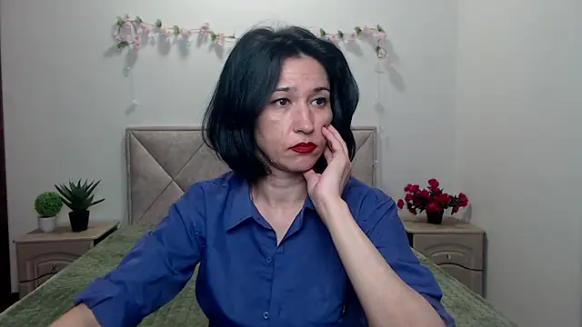 CameronEnns online show from April 17, 12:19 pm