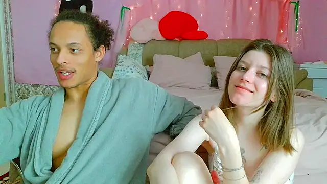 Marinaxmonroe online show from May 30, 9:56 pm