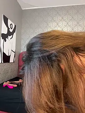 Katie shuangs online show from March 24, 8:25 pm