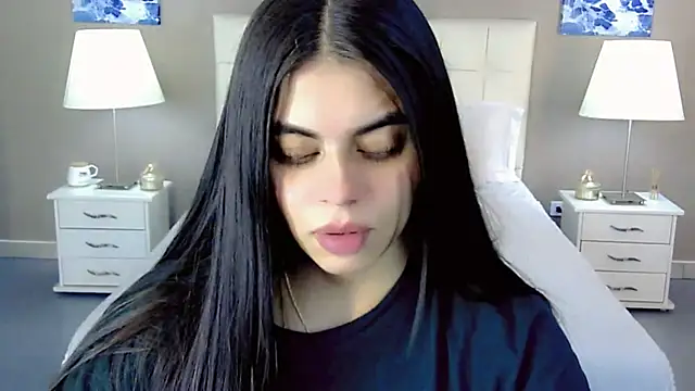 maddissonivanova online show from October 5, 7:34 pm