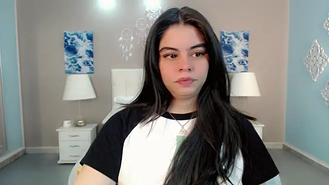 maddissonivanova online show from October 24, 7:10 pm