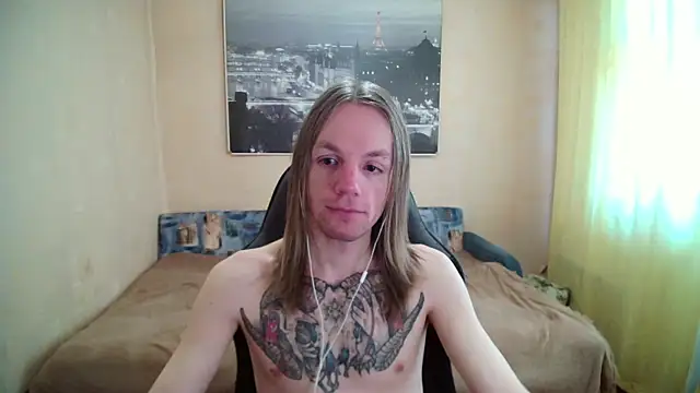 AdamDickens online show from April 16, 4:46 am