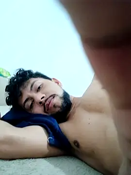 ArturrAlvs online show from April 7, 5:08 am