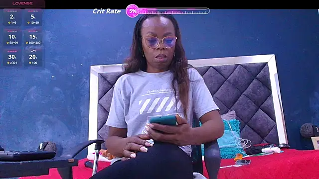 Snapshot of ebony__jheim chatting on June 10, 11:53 am ebony jheim online show from June 10, 11:53 am