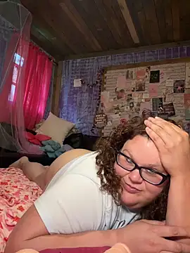 Fatpussybigass online show from May 23, 10:14 pm