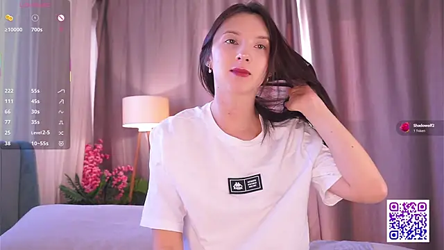 DaisyBlaze online show from March 31, 4:35 am