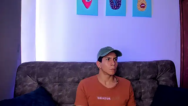 j deex online show from November 29, 6:22 pm