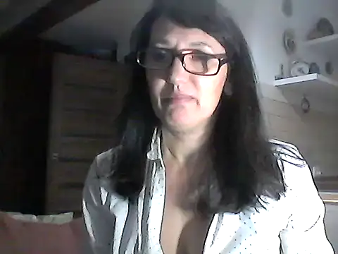 Elena48324 online show from February 11, 6:24 pm