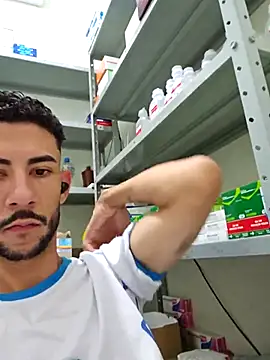 Saraiva2002 online show from September 11, 11:32 am