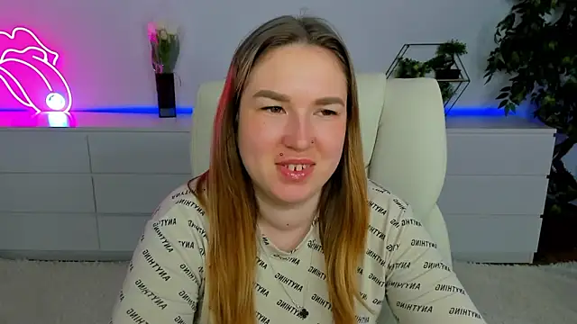 Sofii darling online show from March 9, 5:50 pm