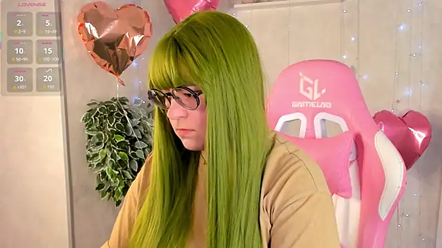 Michelle Wilsson online show from February 15, 7:27 am