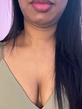 Snapshot of tamil_Aarathi chatting on April 19, 6:21 pm tamil Aarathi online show from April 19, 6:21 pm