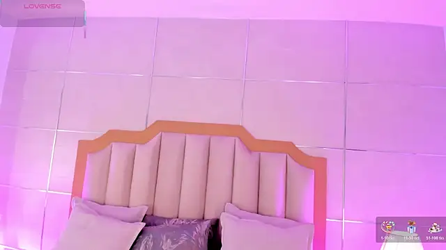 MaddieParker online show from February 21, 7:04 pm