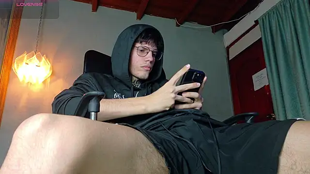 david huge online show from April 5, 2:31 am