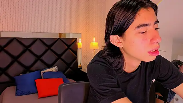 ryo light online show from October 11, 8:29 pm