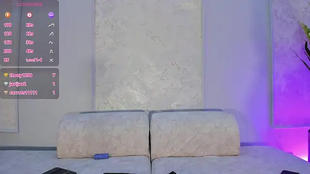 Snapshot of bianca_vega_ chatting on June 27, 12:22 pm bianca vega online show from June 27, 12:22 pm