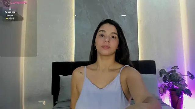 Snapshot of bianca_vega_ chatting on July 15, 11:26 am bianca vega online show from July 15, 11:26 am