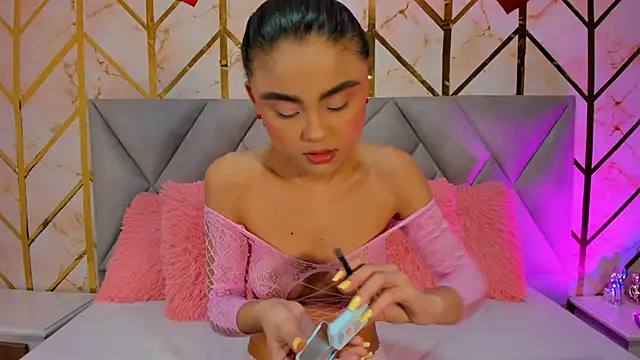 Cassidy 14 online show from April 9, 8:14 pm