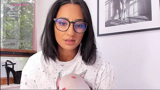 sugarburn online show from July 21, 5:54 am