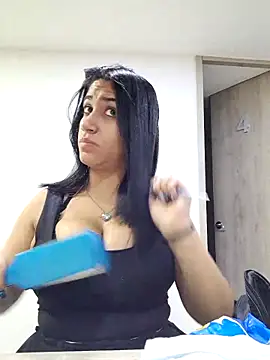 Samantha hotly online show from February 28, 12:39 pm