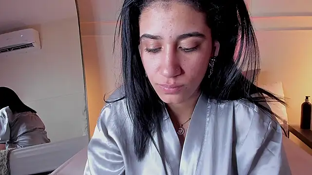 Samantha hotly online show from April 13, 9:59 am