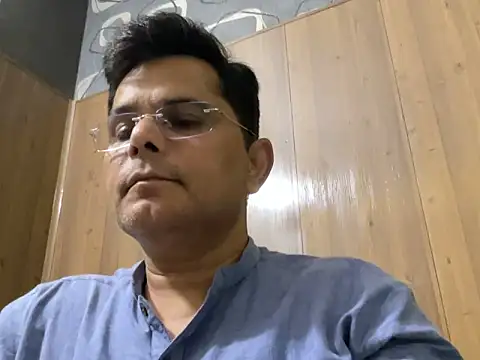 ultimatebooboo online show from April 19, 7:18 am