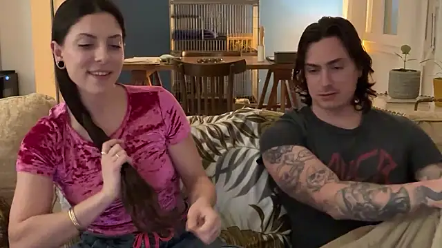 Airelle online show from March 13, 7:31 pm