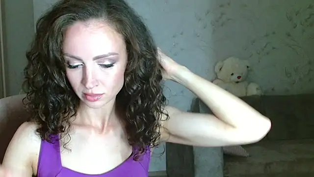 Snapshot of Amber_Carrol chatting on June 23, 5:55 pm Amber Carrol online show from June 23, 5:55 pm