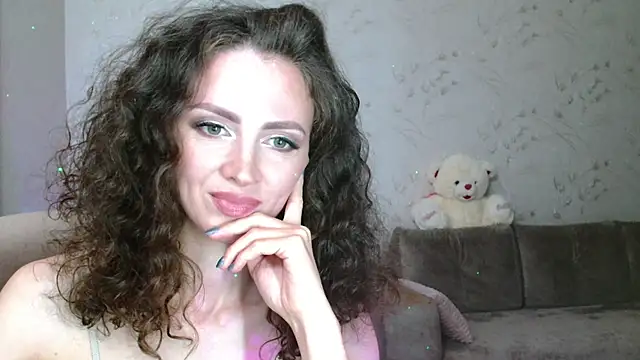 Snapshot of Amber_Carrol chatting on July 1, 4:40 pm Amber Carrol online show from July 1, 4:40 pm