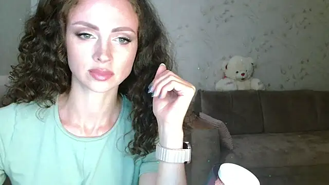 Snapshot of Amber_Carrol chatting on July 15, 4:23 pm Amber Carrol online show from July 15, 4:23 pm