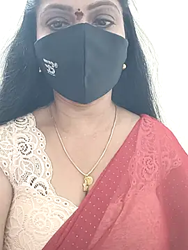 Snapshot of shivani27 chatting on January 6, 4:11 pm shivani27 online show from January 6, 4:11 pm