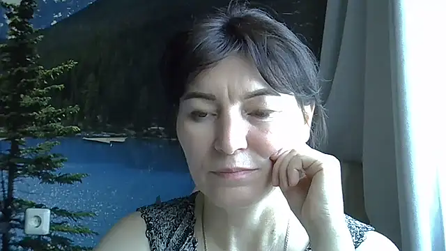 Snapshot of Krystal_82 chatting on March 20, 3:39 pm Krystal 82 online show from March 20, 3:39 pm