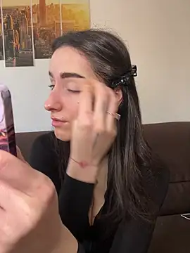 Snapshot of AriaAdda chatting on February 27, 12:49 pm AriaAdda online show from February 27, 12:49 pm