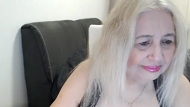 SusiLifeXXX online show from April 14, 7:42 pm