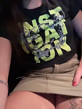 novinhacasada22 online show from January 18, 3:43 am